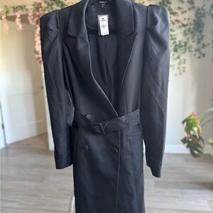 NWT Express Black Women's Tailored Blazer- size Medium